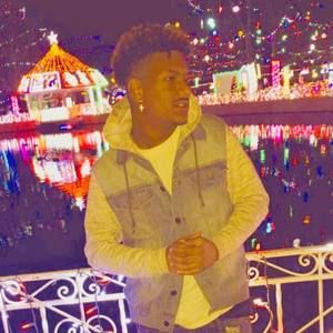 Meet your Posher, Raymond